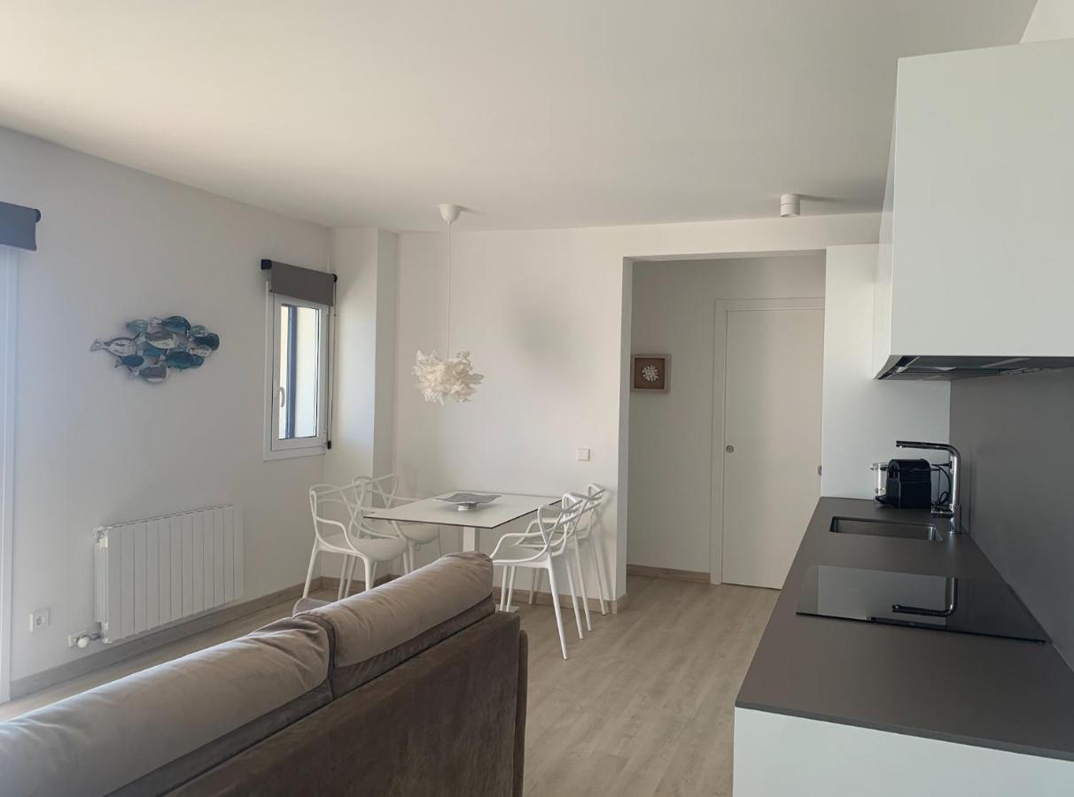 Magnífic apartament a primera línia de mar Sant Feliu de Guíxols Exterior foto
